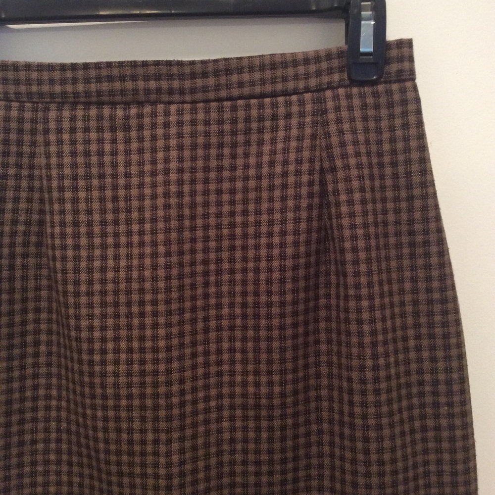 CLOSET CLEAR-OUT Plaid A-Line Skirt - Picture 2 of 4